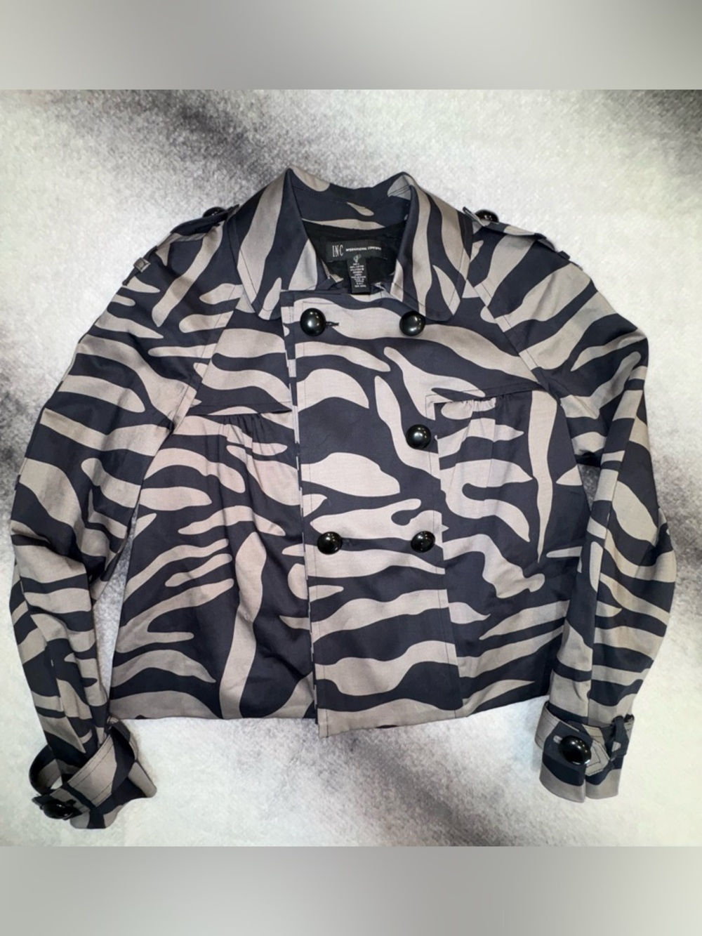 (B5) INC International‎ Concepts Zebra Print Cropped Trench Coat - Size Small